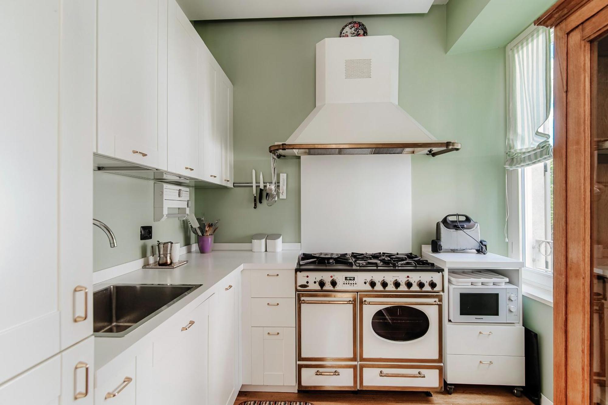 Green Home 65 - The House Of Travelers Комо Экстерьер фото